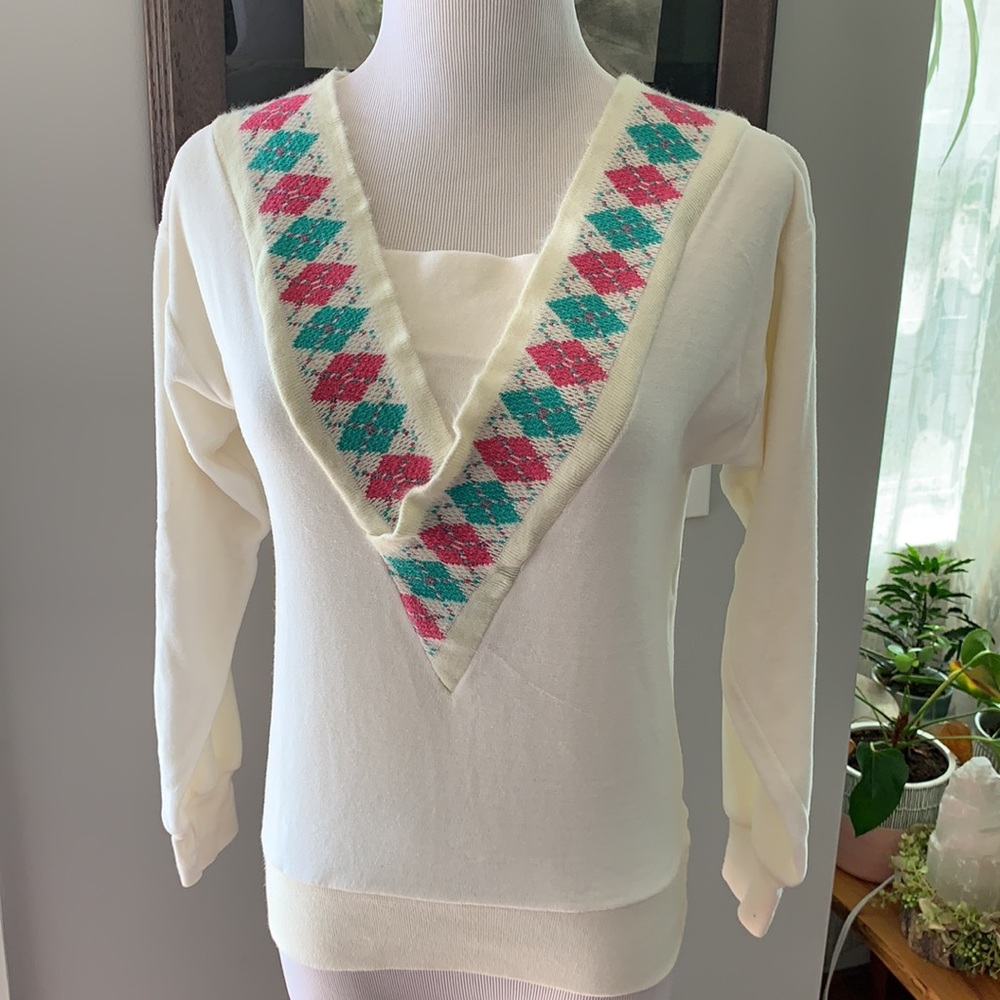 ✨VINTAGE✨ 80s Velour V-Neck Sweater